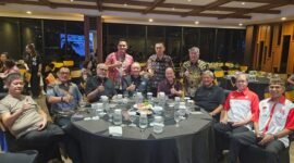 Aksi donor darah oleh PSMTI di Kupang tunjukkan kepedulian lintas identitas demi Indonesia yang lebih sehat. (Dok. PSMTI)